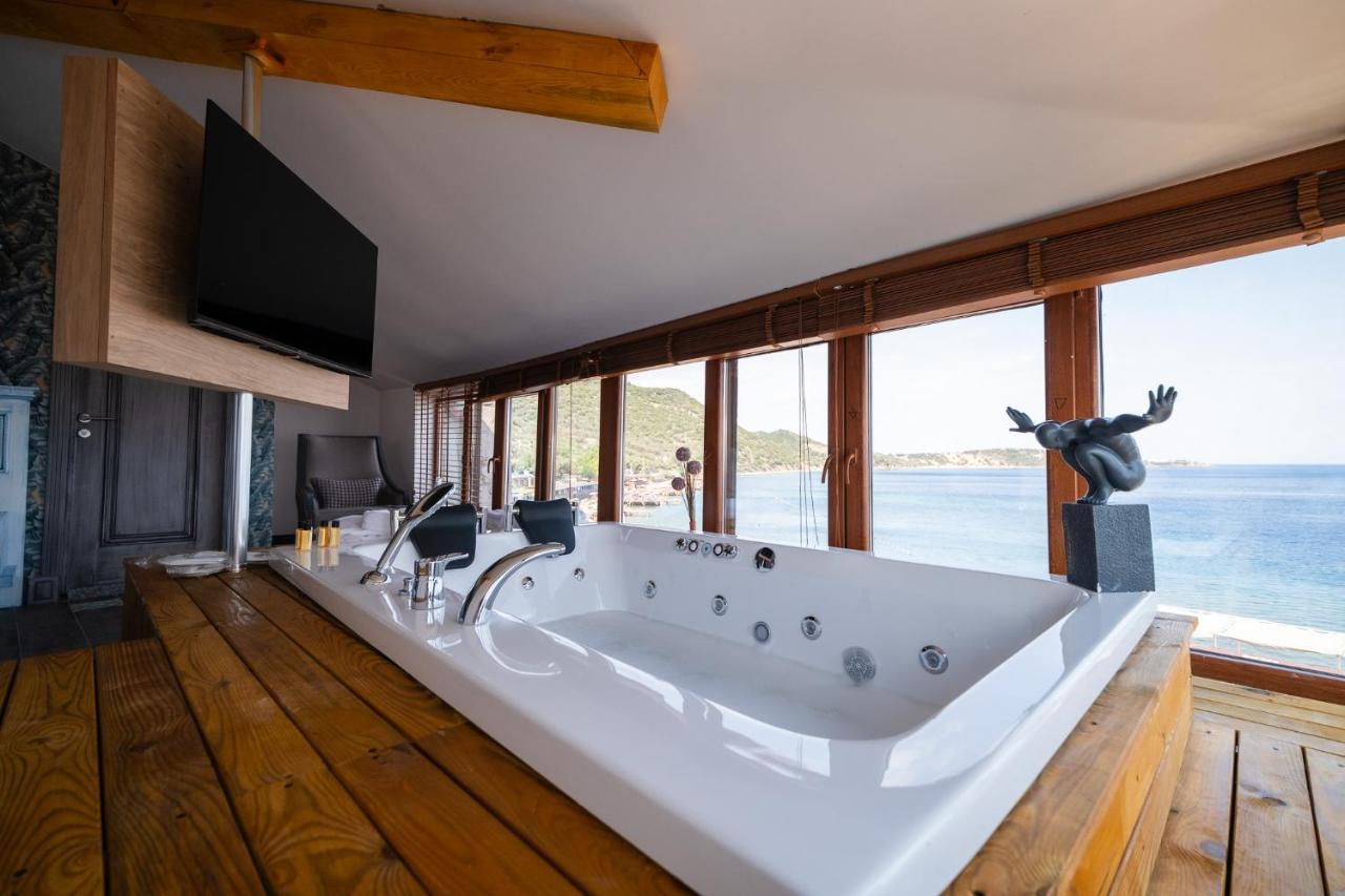 Assos Troy Port Hotel Eksteriør bilde